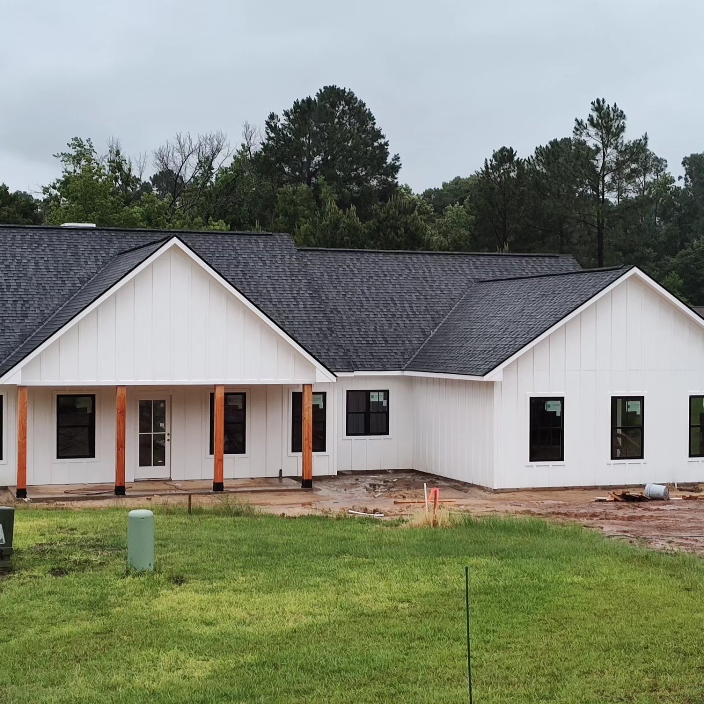 Photo proof 2 from Oakland Heights Addition roofing proof near Coushatta Trail